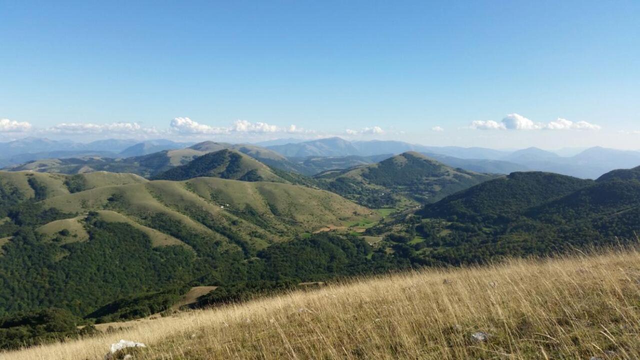 Agriturismo Pettino Campello sul Clitunno Ngoại thất bức ảnh